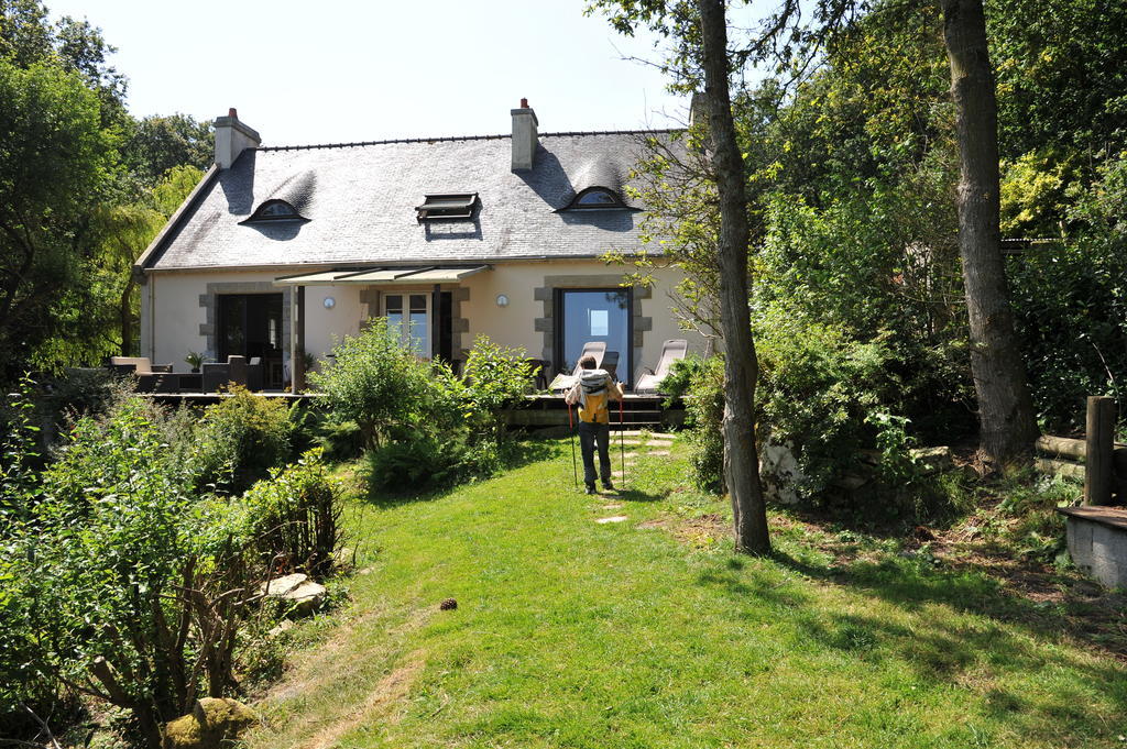 Les Fous De Bassans Bed & Breakfast Poullan-sur-Mer Dış mekan fotoğraf