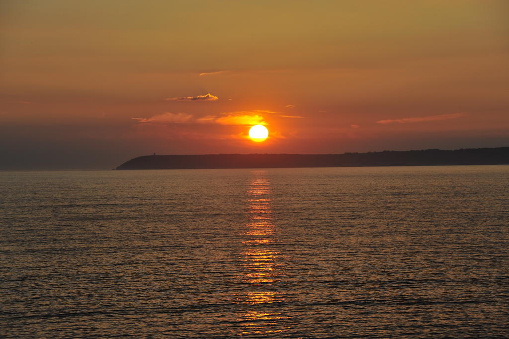 Les Fous De Bassans Bed & Breakfast Poullan-sur-Mer Dış mekan fotoğraf