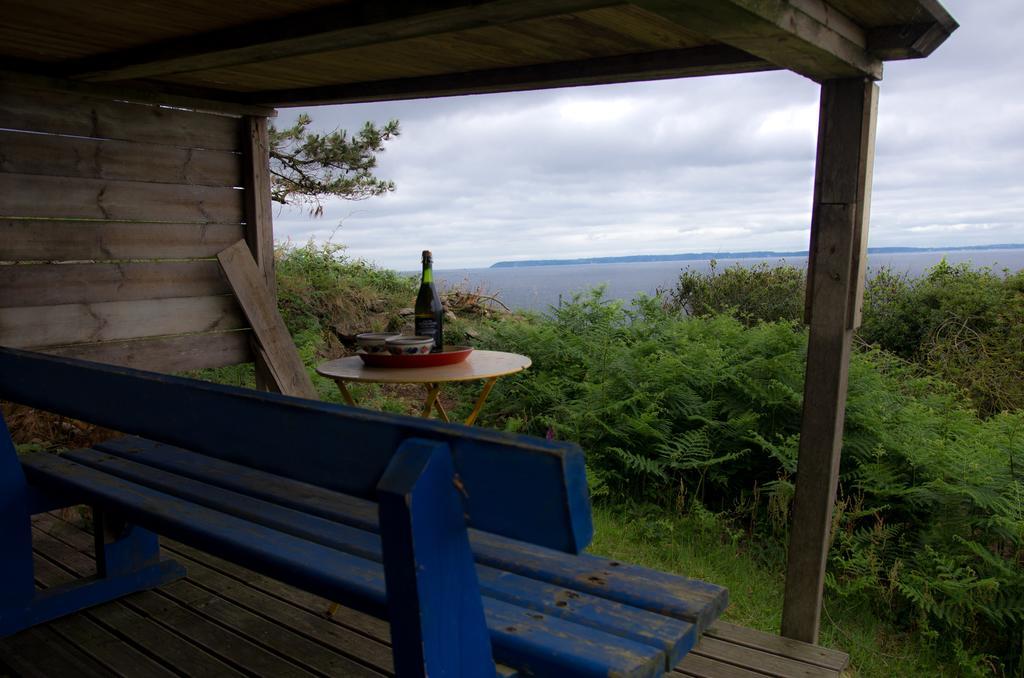 Les Fous De Bassans Bed & Breakfast Poullan-sur-Mer Dış mekan fotoğraf