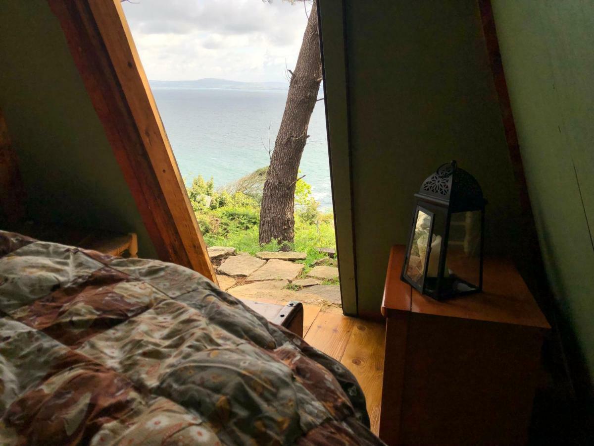 Les Fous De Bassans Bed & Breakfast Poullan-sur-Mer Dış mekan fotoğraf