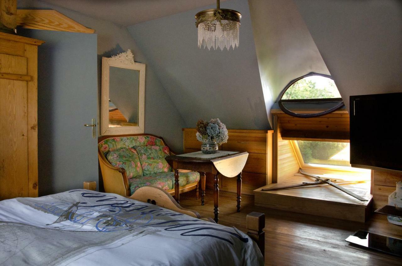 Les Fous De Bassans Bed & Breakfast Poullan-sur-Mer Dış mekan fotoğraf